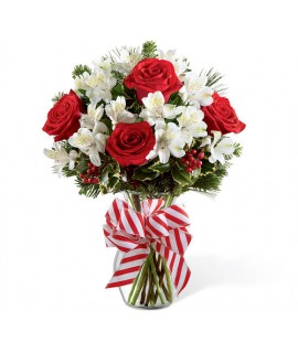 The FTD Holiday Enchantment Bouquet